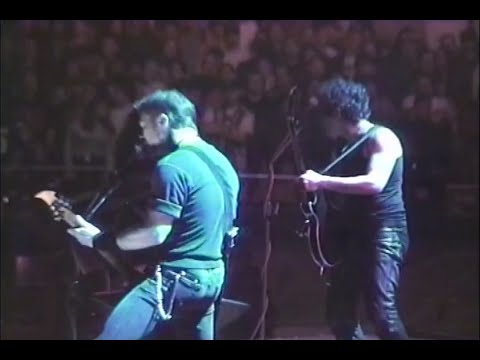 Metallica - Hero Of The Day - Live in New York, NY (1997)