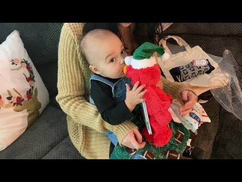 Vlogmas Day 21-Elmo Presents and Fun with Friends-