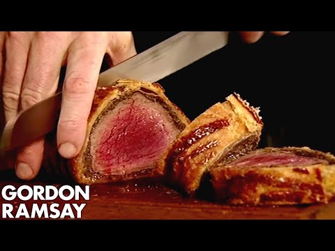 CHRISTMAS RECIPE: Christmas Beef Wellington - UCIEv3lZ_tNXHzL3ox-_uUGQ