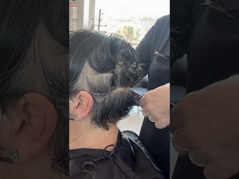Short cut hairstyle for women #haircut #hair #hairstyle #video