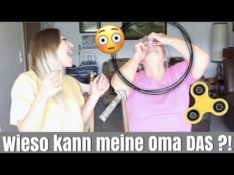 meine Oma testet zum 1. Mal einen FIDGET SPINNER ...  - UCHfdTAyg5t4mb1G-3rJ6QsQ