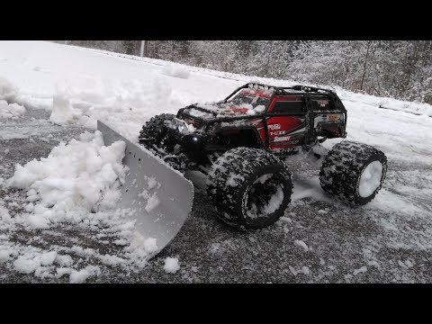 Чем очистить парковочное место от снега. Traxxas Summit + отвал - UCX2-frpuBe3e99K7lDQxT7Q