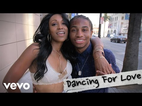 Silentó - Watch Me (Whip / Nae Nae) (Vevo's Dancing For Love w/Fik-Shun) - UC2pmfLm7iq6Ov1UwYrWYkZA