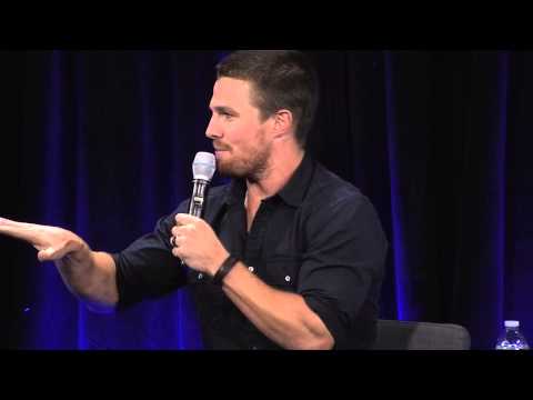 Nerd HQ 2015: A Conversation With Stephen Amell - UC0JBkXHIa5Co_Jx4Q-2ukTg