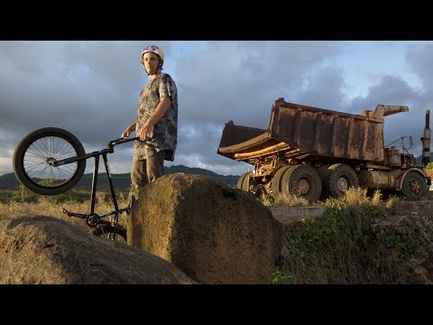 Jody MacDonald Captures BMX Rider Tyler Fernengel Frozen in Mid-Air | Project: Behind the Lens - UCblfuW_4rakIf2h6aqANefA