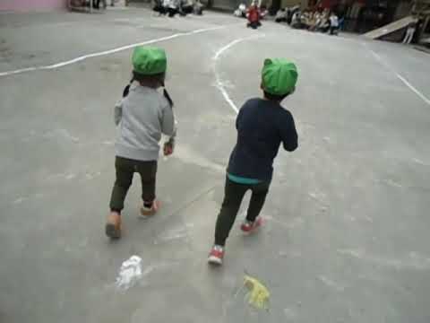 さぎぬまプレイルーム「ファミリー運動会」の様子