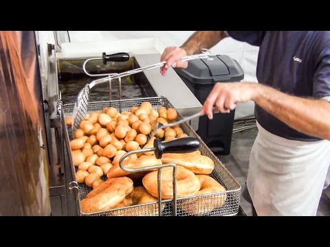 Delicious Fried Pastries from South of Italy. Krafen, Donuts and More Italian Sweet Street Food - UCdNO3SSyxVGqW-xKmIVv9pQ