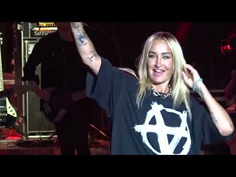 Sarah Connor - Alles In Mir Will Zu Dir + Deutsches Liebeslied - LIVE in Willingen 06.08.2022