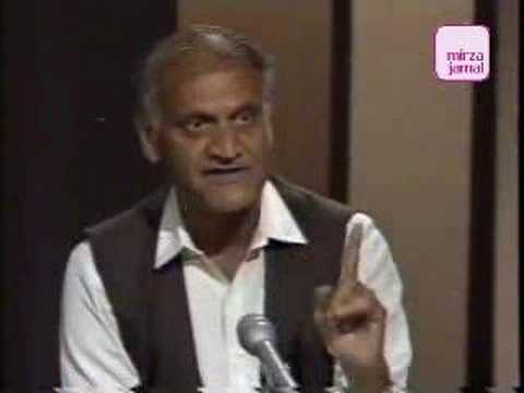 Famous Urdu/Punjabi Poet From Pakistan (Mehfil E Mushaira)