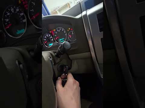Come resettare la spia dell'olio della Jeep Liberty 2008