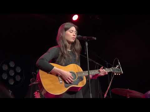 Gracie Abrams (Live) - Augusta (Brooklyn, NY - Music Hall of Williamsburg) (2/15/2022) (VIP)