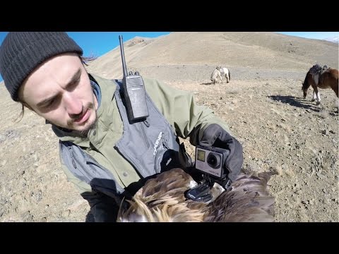 GoPro BTS: The Making of Eagle Hunters in a New World - UCqhnX4jA0A5paNd1v-zEysw