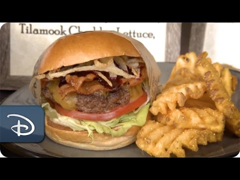 Geyser Point Bar & Grill | Disney Vacation Club - UC1xwwLwm6WSMbUn_Tp597hQ