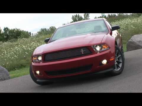 2011 Ford Mustang V6 - Drive Time Review | TestDriveNow - UC9fNJN3MSOjY_WfhhsgNJNw