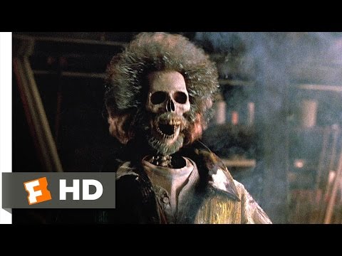 Home Alone 2: Lost in New York (1992) - Marv Electrocuted, Harry Blows Up Scene (4/5) | Movieclips - UC3gNmTGu-TTbFPpfSs5kNkg