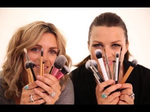 PIXIWOO GUIDE TO MAKEUP BRUSHES - UCfFEsrwBVM772LwYUhHXI0g