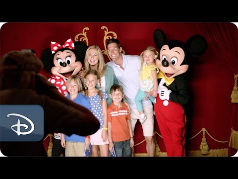 Disney Parks Moms Panel Quick Tip | Memory Maker - UC1xwwLwm6WSMbUn_Tp597hQ