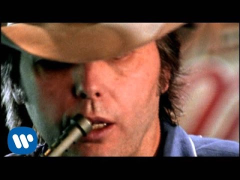 Dwight Yoakam - I Want You To Want Me