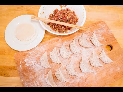 How To Make Chinese Dumplings with Pork and Napa Cabbage Recipe, CiCi Li - UC3ges6pYvt8Rd-Dpiphnt4g