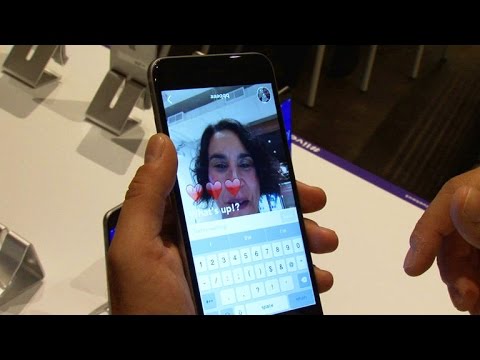 CNET News - Meet Livetext, Yahoo's new answer to Snapchat - UCOmcA3f_RrH6b9NmcNa4tdg