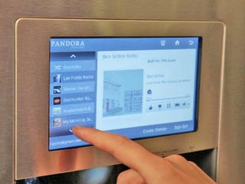 Samsung's new smart fridge mirrors your smart phone - UCOmcA3f_RrH6b9NmcNa4tdg