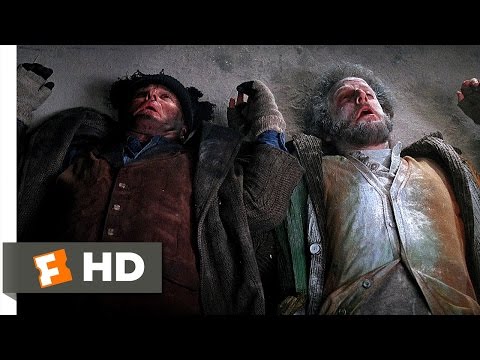 Home Alone 2: Lost in New York (1992) - A Kid vs. Two Idiots Scene (5/5) | Movieclips - UC3gNmTGu-TTbFPpfSs5kNkg