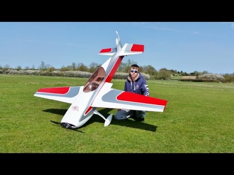 ① RC HANGAR 9 EXTRA 300 35% - DA 120cc MAIDEN FLIGHT - DEANO AT CMAC - 2015 - UCMQ5IpqQ9PoRKKJI2HkUxEw