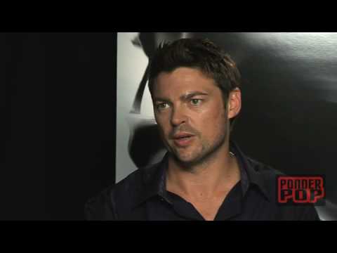 Blunty Bones Karl Urban, Star Trek Star. - UCppifd6qgT-5akRcNXeL2rw