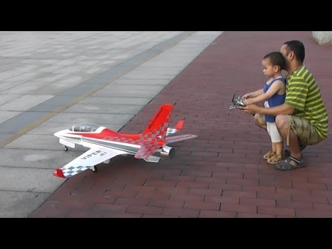 RC Viper 90mm EDF Jet Fast Flight and Low passes - UCsFctXdFnbeoKpLefdEloEQ