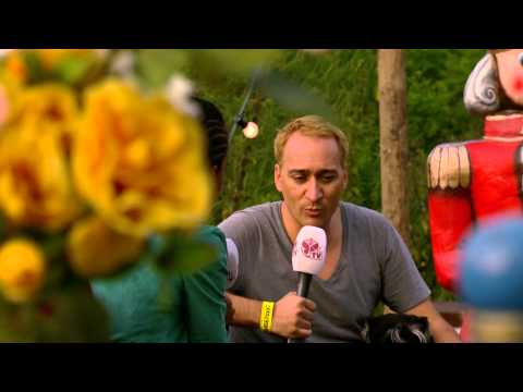 Paul Van Dyk - Interview at Tomorrowland 2012 - UCsN8M73DMWa8SPp5o_0IAQQ