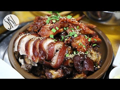 Street Food & Pig Feet | Life in Korea | S2E11 - UCIvA9ZGeoR6CH2e0DZtvxzw