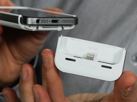 The Mophie Space Pack adds battery life and storage - UCOmcA3f_RrH6b9NmcNa4tdg