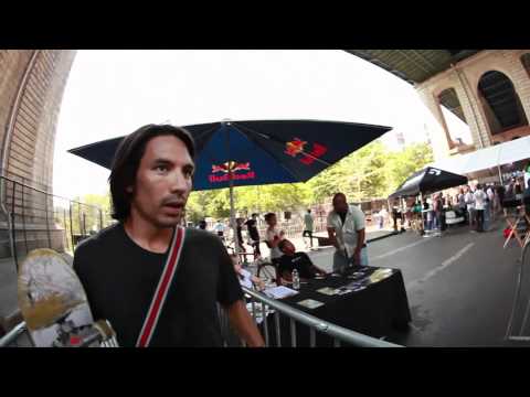 Hitting Manhattan - The Berrics: Episode 5 - Red Bull Manny Mania 2011 - UCblfuW_4rakIf2h6aqANefA