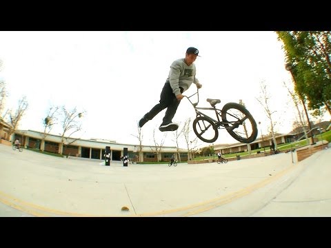 CHAD KERLEY - MARKIT DENIM 2014 PROMO - UCEt2RMm3EqtoerqX0-fUpfw