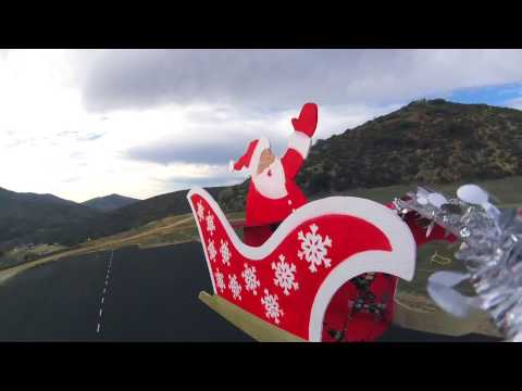 Santa's Sleigh Really Does Fly! - UCZo5H7zYQQBikiQuyvWpMlg