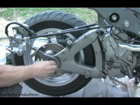 07+ Suzuki Burgman 400 Rear Wheel Installation - UCTs-d2DgyuJVRICivxe2Ktg