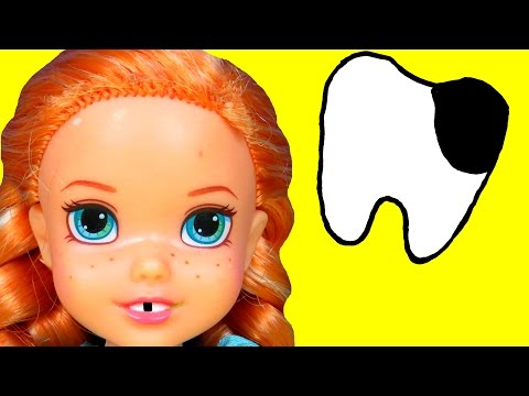 Sugar Bugs ! ANNA toddler at the Dentist ! - Little ELSA is there too - UCQ00zWTLrgRQJUb8MHQg21A