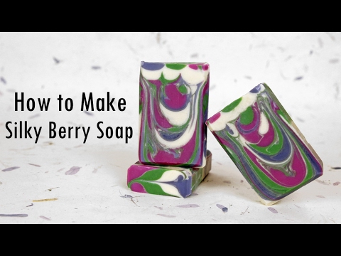 How to Make Silky Berry Soap - UCStN08hkQ1321WVdFqWD2-w