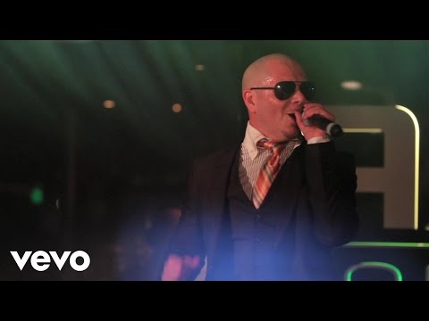 Pitbull - I Know You Want Me (Calle Ocho) (Live at AXE Lounge) - UCVWA4btXTFru9qM06FceSag
