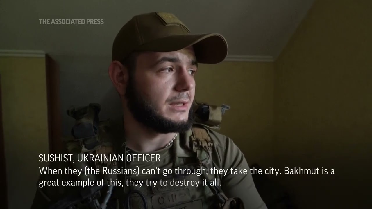 Ukrainian soldiers use improvised battle drones