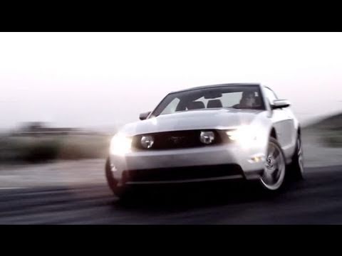 2011 Ford Mustang Review - Kelley Blue Book - UCj9yUGuMVVdm2DqyvJPUeUQ