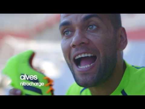 New nitrocharge Unboxings - Samba with Dani Alves and Ezequiel Lavezzi - UCs7sNio5rN3RvWuvKvc4Xtg