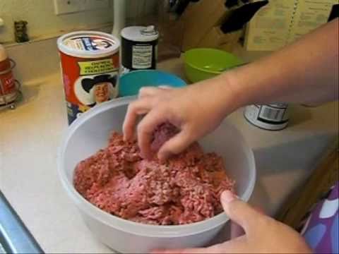 Paula Deen's Basic Meatloaf with CookingAndCrafting - UCdZSroWwiRMMQQ0CwF5eXYA