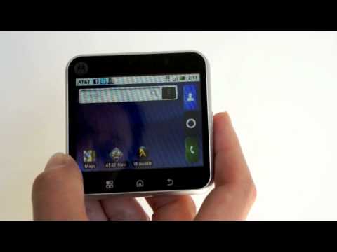 Motorola FlipOut Android Smartphone Review - UCW6J17hZ_Vgr6cQgd_kHt5A