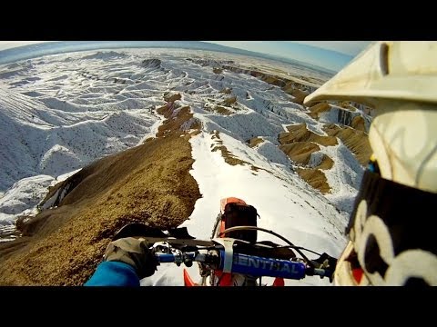 GoPro: Moto Snowy Ridgeline - UCqhnX4jA0A5paNd1v-zEysw