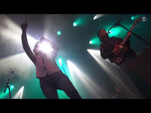 Kakkmaddafakka live på Aronnesrocken 2017