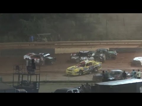 Stock V8 at Lavonia Speedway 7/5/2025 - dirt track racing video image