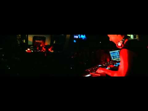 Richie Hawtin Boiler Room DJ Set at Bloc Weekender - UCGBpxWJr9FNOcFYA5GkKrMg