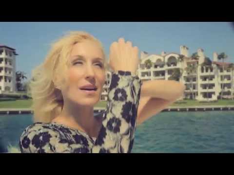 Roger Shah, JES & Brian Laruso - Higher Than The Sun (Official Music Video) - UCvYuEpgW5JEUuAy4sNzdDFQ