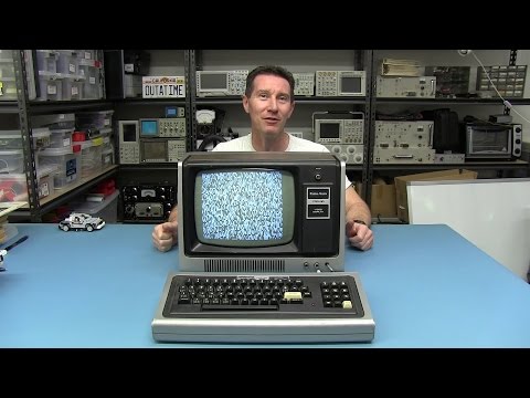 EEVblog #645 - TRS-80 Model I Retro Computer Teardown - UC2DjFE7Xf11URZqWBigcVOQ